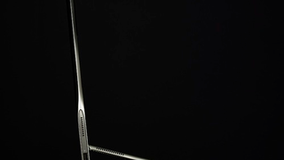 Dell's $2000 Adamo XPS Opens with a Little Heat or Your Finger